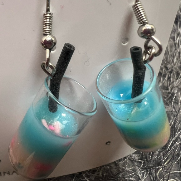 NWOT Mini Boba Tea Earrings! - Picture 8 of 11